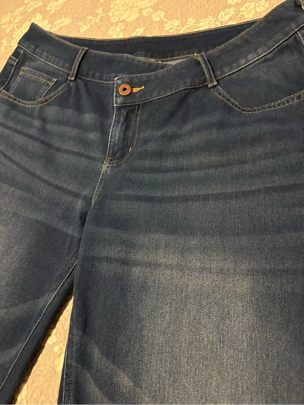 Halara Flex Wide-Leg Asymmetrical Low Rise Baggy Dark Blue Jeans - Size L - Picture 7 of 7